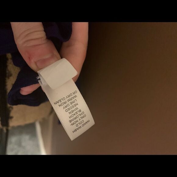 Banana Republic Blouse  - Picture 6 of 16